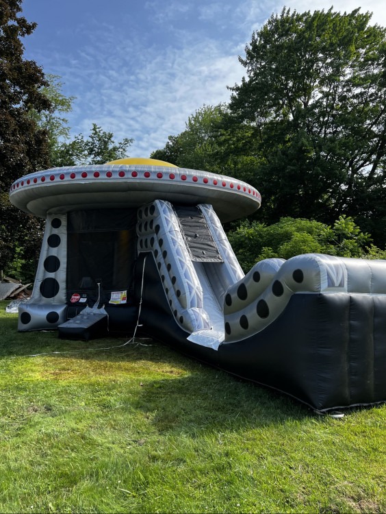 UFO Bounce House w/ Slide